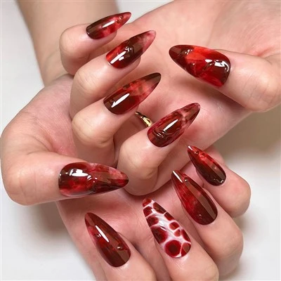 Halloween Nails Ntshav
